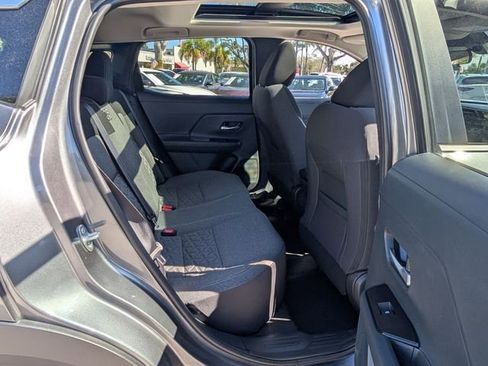 Used 2025 Nissan Kicks SV w/ SV Premium Package image 16