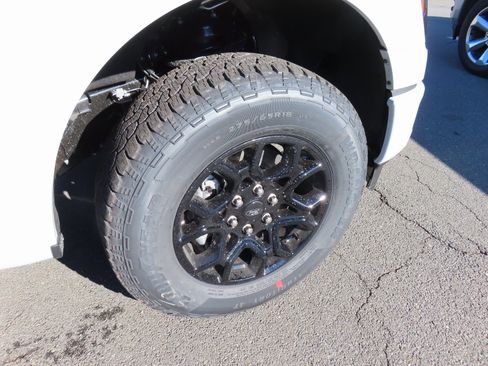 New 2025 Ford F150 XLT image 8