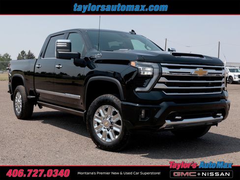 Used 2024 Chevrolet Silverado 3500 High Country w/ High Country Premium Package AWD/4WD image 3