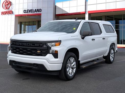 Used 2023 Chevrolet Silverado 1500 Custom image 4