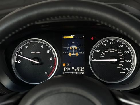 Used 2021 Subaru Forester Limited image 27