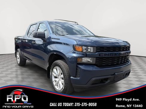 Used 2020 Chevrolet Silverado 1500 Custom w/ Custom Value Package AWD/4WD image 7