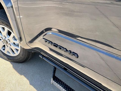 New 2026 Toyota Tacoma SR5 AWD/4WD image 18