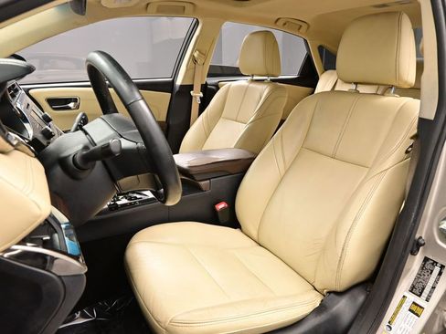 Used 2013 Toyota Avalon XLE Premium image 8