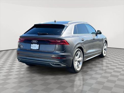 Used 2022 Audi Q8 Prestige image 6