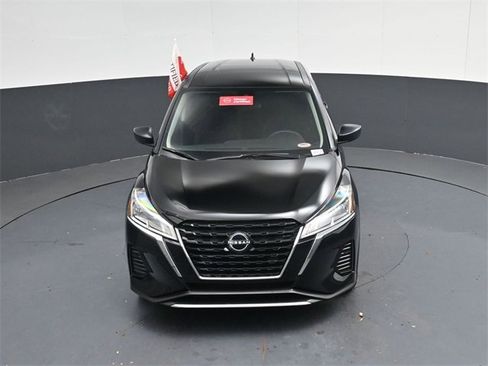 Used 2025 Nissan Kicks Play S image 45