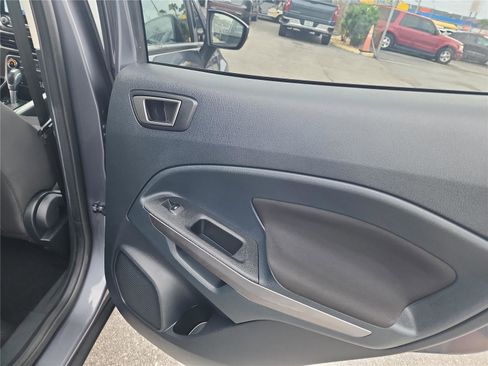 Certified 2021 Ford EcoSport SE w/ SE Convenience Package image 23