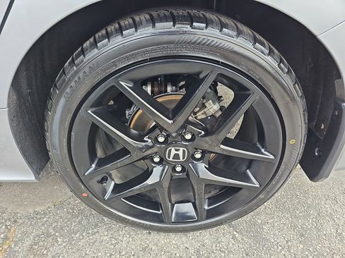 Used 2023 Honda Civic Sport image 37