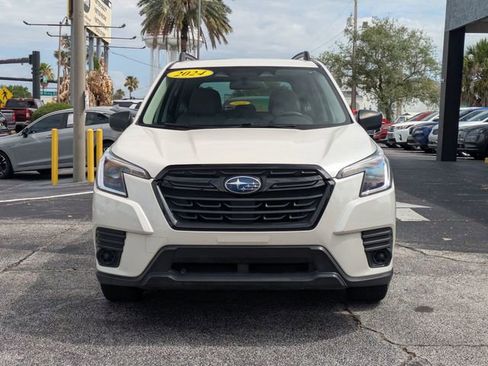 Used 2024 Subaru Forester AWD/4WD image 2