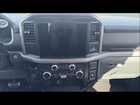 Used 2025 Ford F150 XLT w/ Equipment Group 301A Standard image 16
