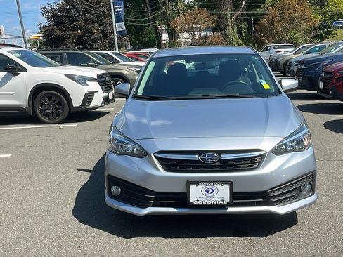 Used 2020 Subaru Impreza 2.0i Premium image 4