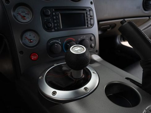 Used 2009 Dodge Viper ACR RWD image 45