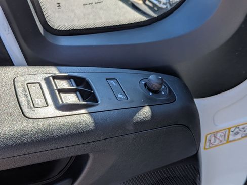 New 2026 RAM ProMaster 1500 w/ Convenience Group image 11