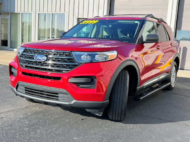 Used 2024 Ford Explorer XLT w/ Class IV Trailer Tow Package AWD/4WD image 5