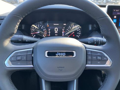 New 2026 Jeep Compass Limited image 12