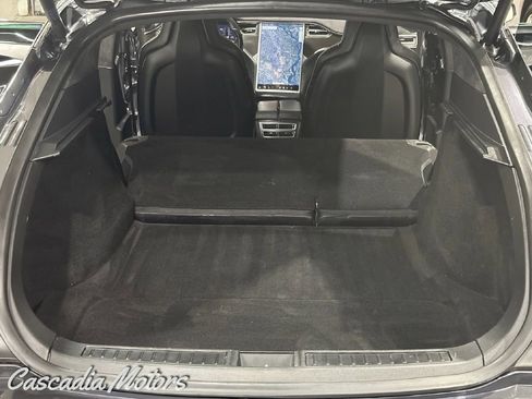 Used 2016 Tesla Model S P90D image 7