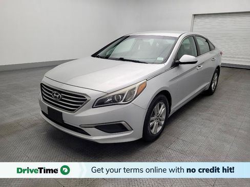 Used 2017 Hyundai Sonata SE FWD image 1