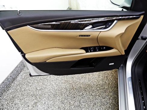 Used 2018 Cadillac XTS Platinum FWD image 7