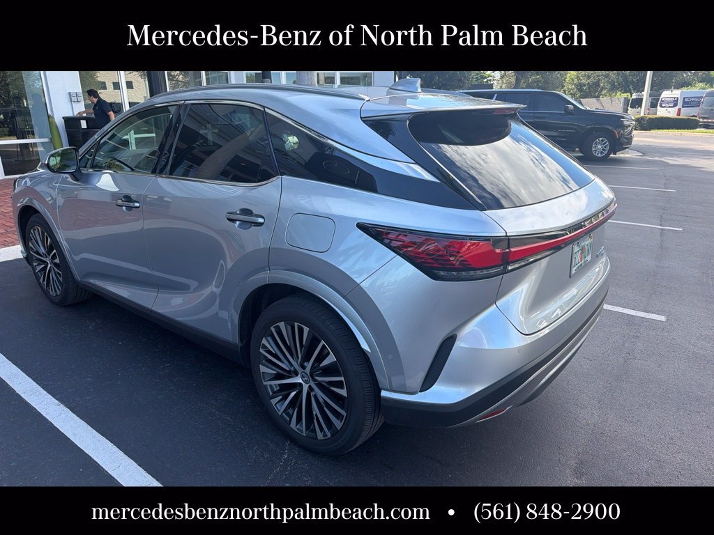 Used 2026 Lexus RX 350 w/ Convenience Package AWD/4WD image 3