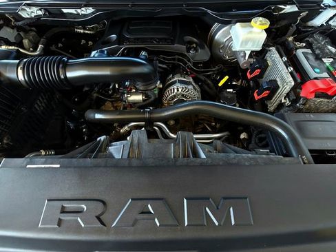 Used 2019 RAM 1500 Laramie image 30