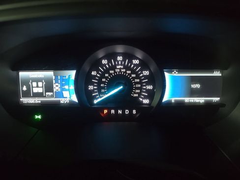 Used 2024 Ford Edge SEL w/ Convenience Package AWD/4WD image 7