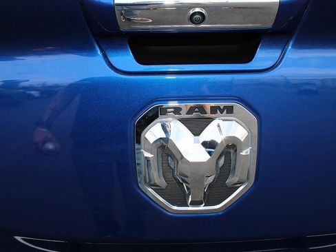 Used 2019 RAM 1500 Big Horn image 13