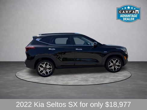 Used 2022 Kia Seltos SX AWD/4WD image 2