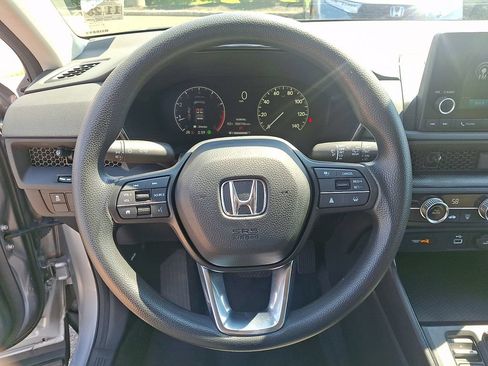 Used 2024 Honda CR-V LX image 19