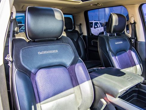 Used 2019 RAM 1500 Laramie image 14