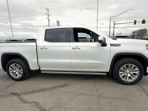 Used 2023 GMC Sierra 1500 Denali image 9