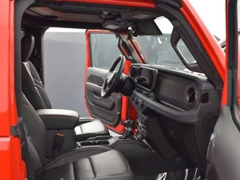 Used 2024 Jeep Wrangler Rubicon image 8