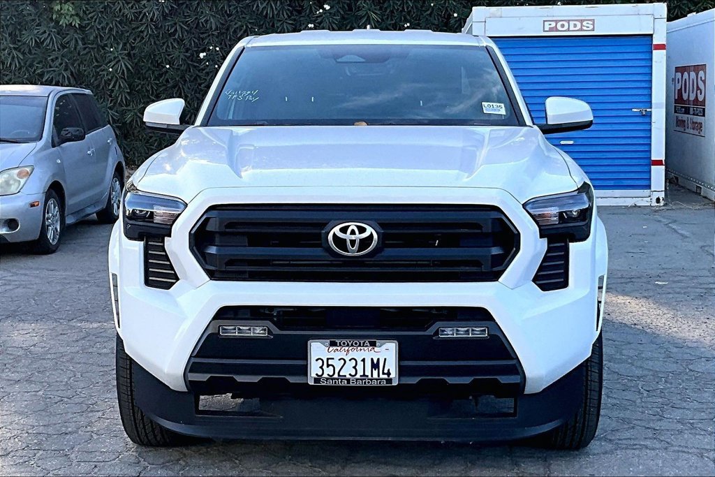 Used 2026 Toyota Tacoma SR5 RWD image 2