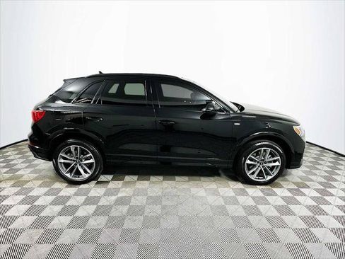 Certified 2024 Audi Q3 2.0T Premium w/ Convenience Package AWD/4WD image 8