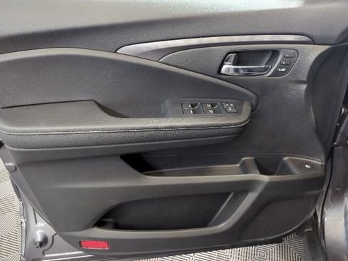 New 2026 Honda Ridgeline RTL image 14