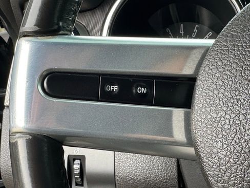 Used 2006 Ford Mustang GT image 30