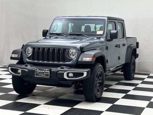 New 2026 Jeep Gladiator Sport image 4