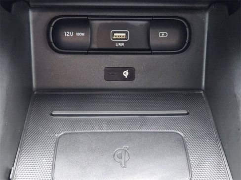 Used 2022 Kia Telluride EX w/ EX Premium Package image 20