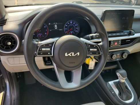 Used 2023 Kia Forte LXS FWD image 25