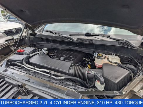 Used 2023 Chevrolet Silverado 1500 LT AWD/4WD image 33
