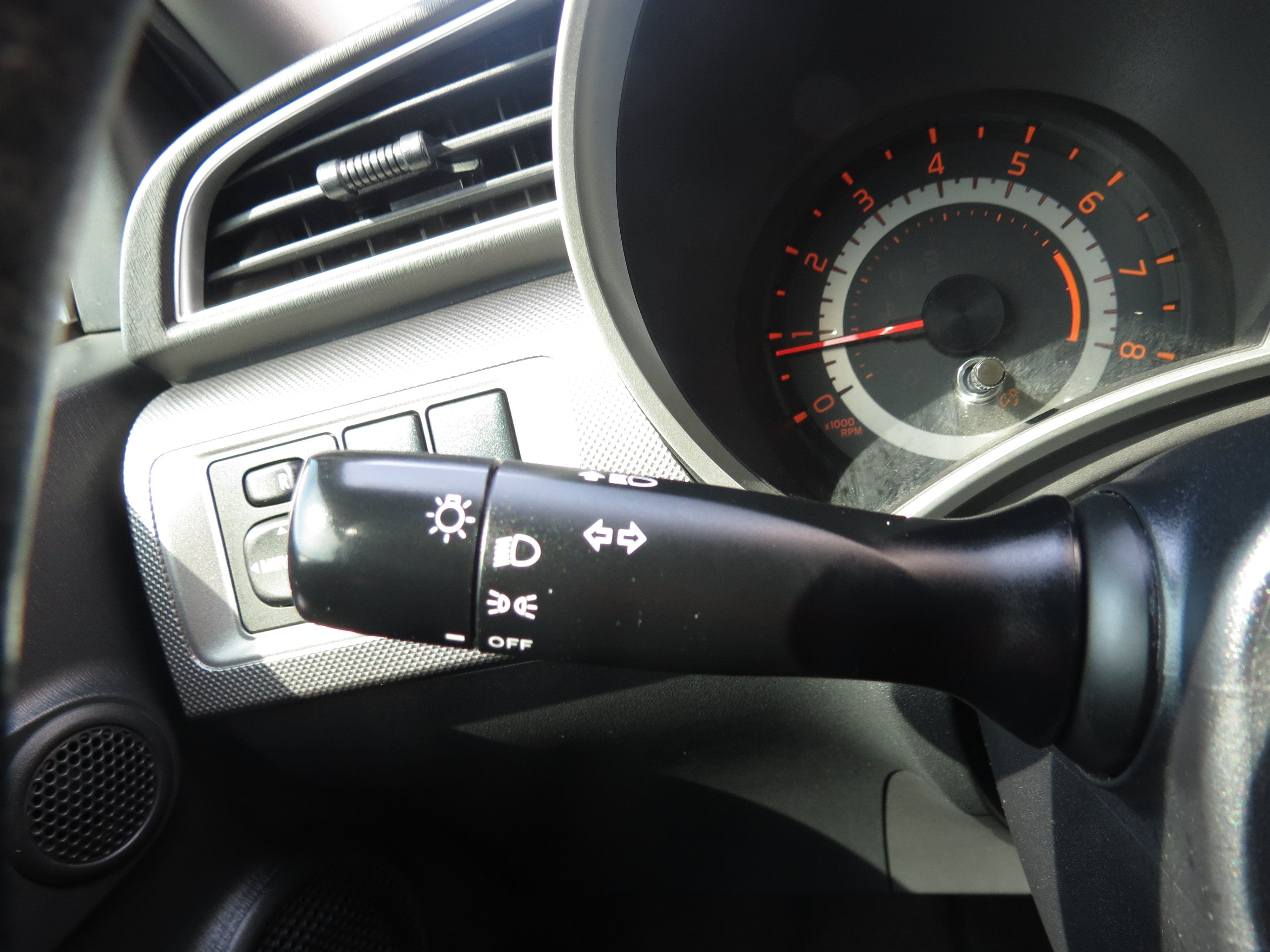 Used 2015 Scion tC FWD image 17