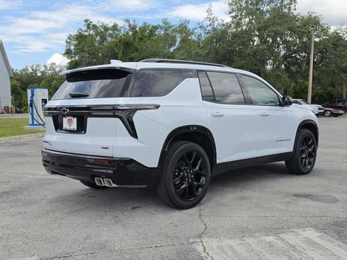 New 2026 Chevrolet Traverse RS FWD image 5