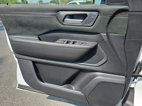 New 2026 Nissan Armada NISMO image 28