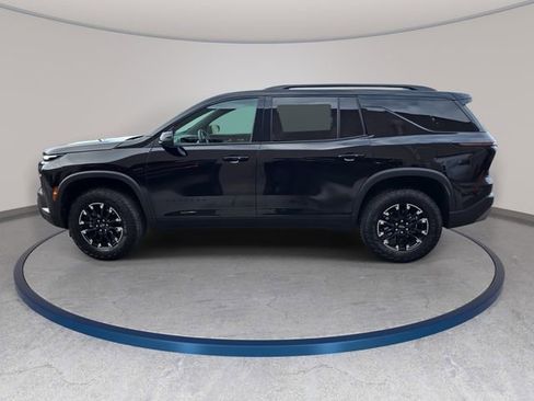 Used 2025 Chevrolet Traverse Z71 w/ Driver Confidence Package image 9