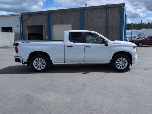 Used 2024 Chevrolet Silverado 1500 Custom AWD/4WD image 9