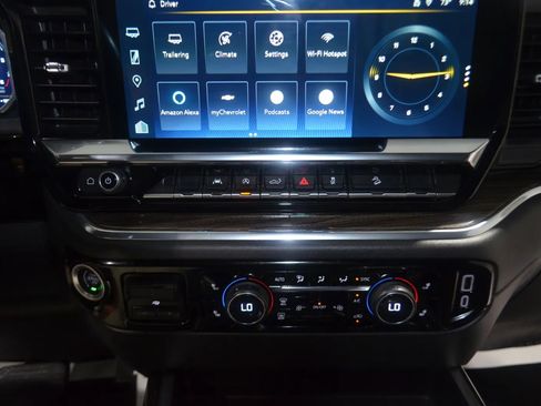 Used 2023 Chevrolet Silverado 1500 LT Trail Boss w/ Convenience Package II image 26