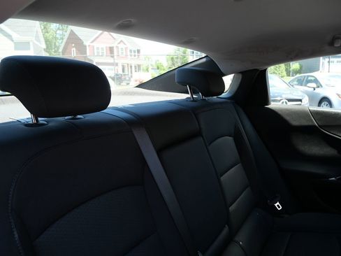 Used 2016 Chevrolet Malibu LT w/ Driver Confidence Package FWD image 31