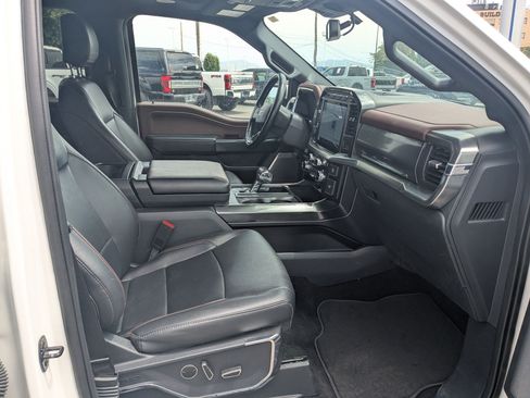 Used 2022 Ford F150 Lariat w/ Equipment Group 502A High AWD/4WD image 34