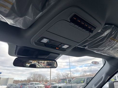 New 2026 Ford F250 XLT w/ FX4 Off-Road Package image 18