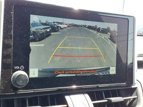 Used 2025 Toyota RAV4 XLE AWD/4WD image 13