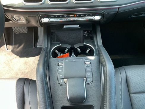 Used 2023 Mercedes-Benz GLE 350 4MATIC image 11